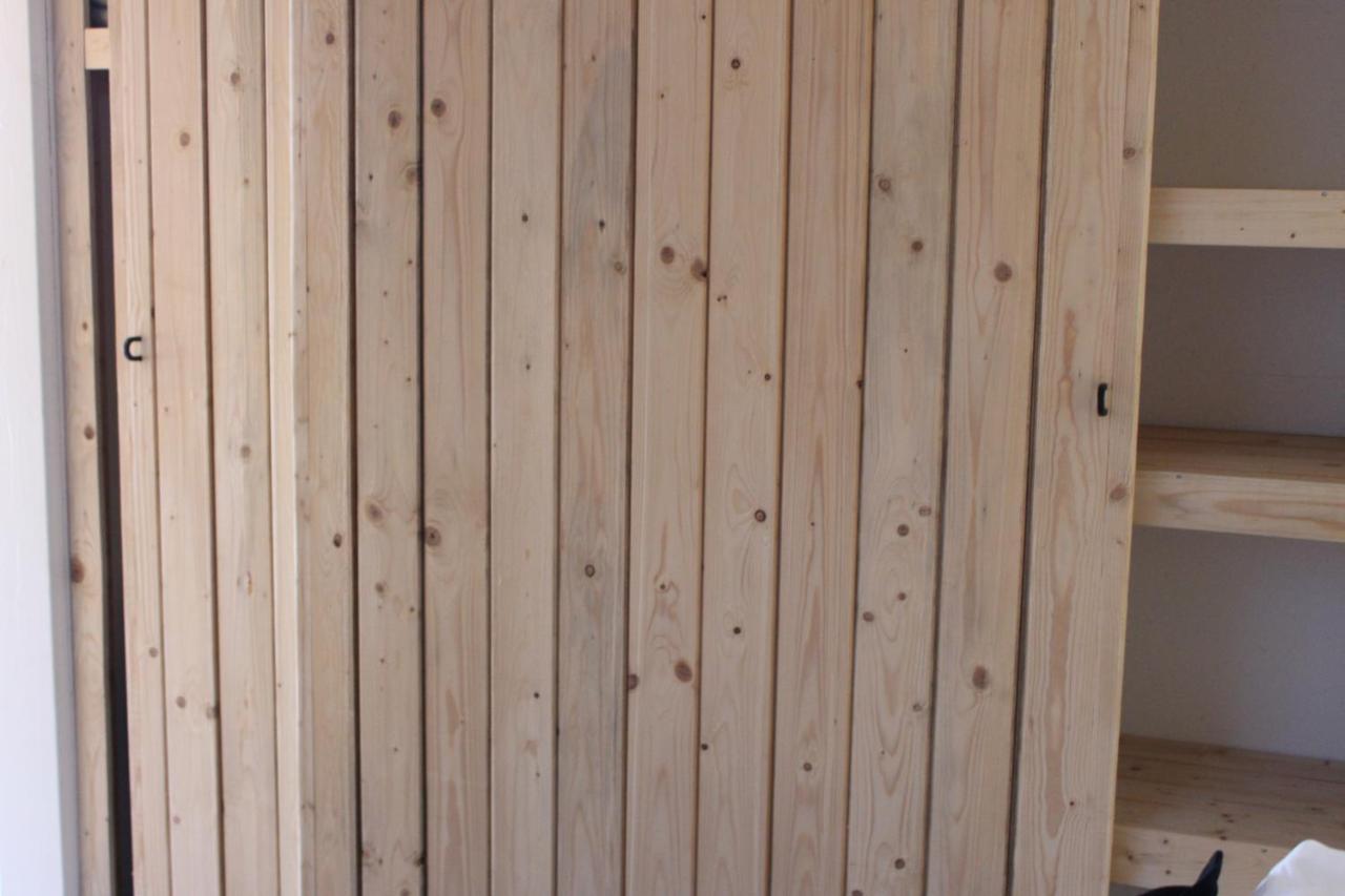 Tiny House Dans Jardin Arbore 佩罗斯－吉雷克 外观 照片