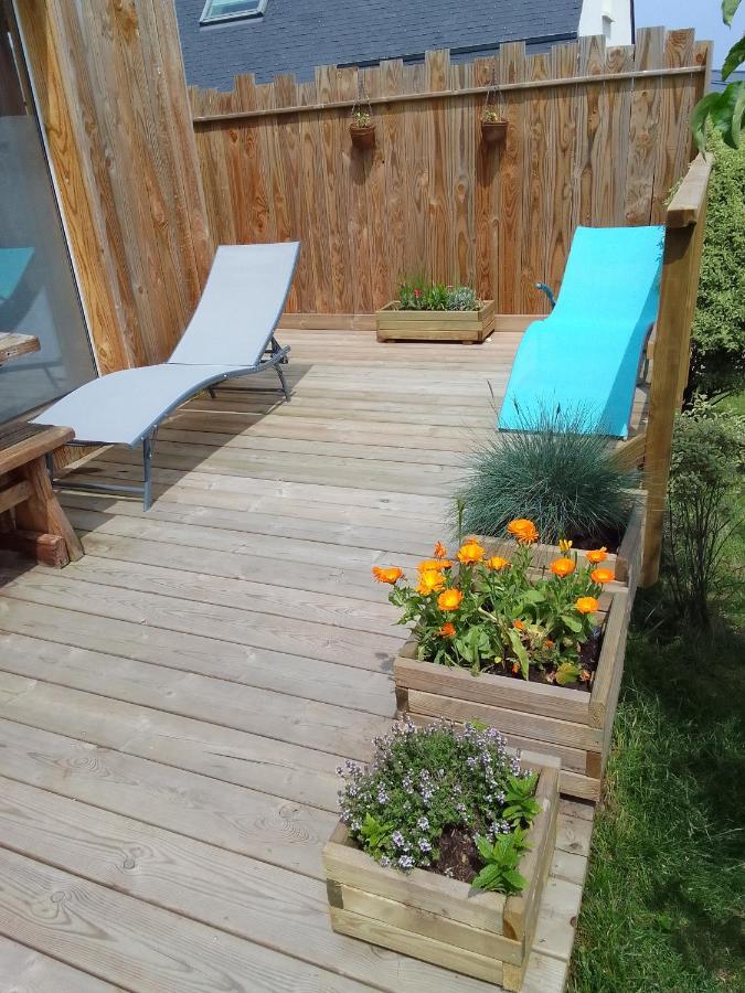 Tiny House Dans Jardin Arbore 佩罗斯－吉雷克 外观 照片